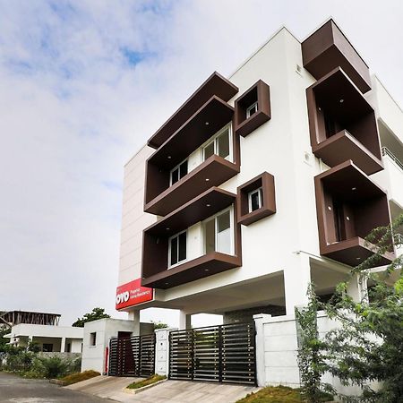 Hotel O Black Pearl Residency Pilamedu Exterior photo
